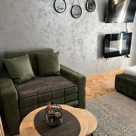 Apartman Didi2- Free Private Parking-Garage Novi Sad Luaran gambar